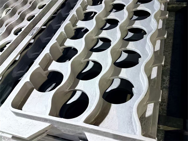 Alloy steel castings