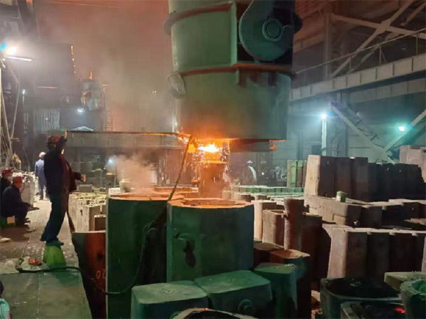 Pouring Molten Steel