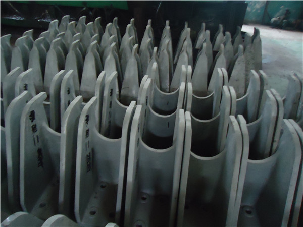 Heat-resistant steel castings